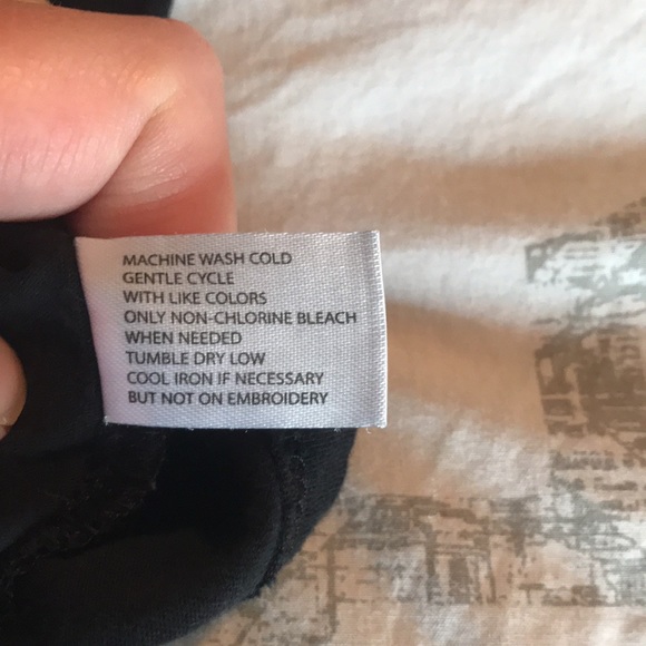 T-shirt - Picture 3 of 3